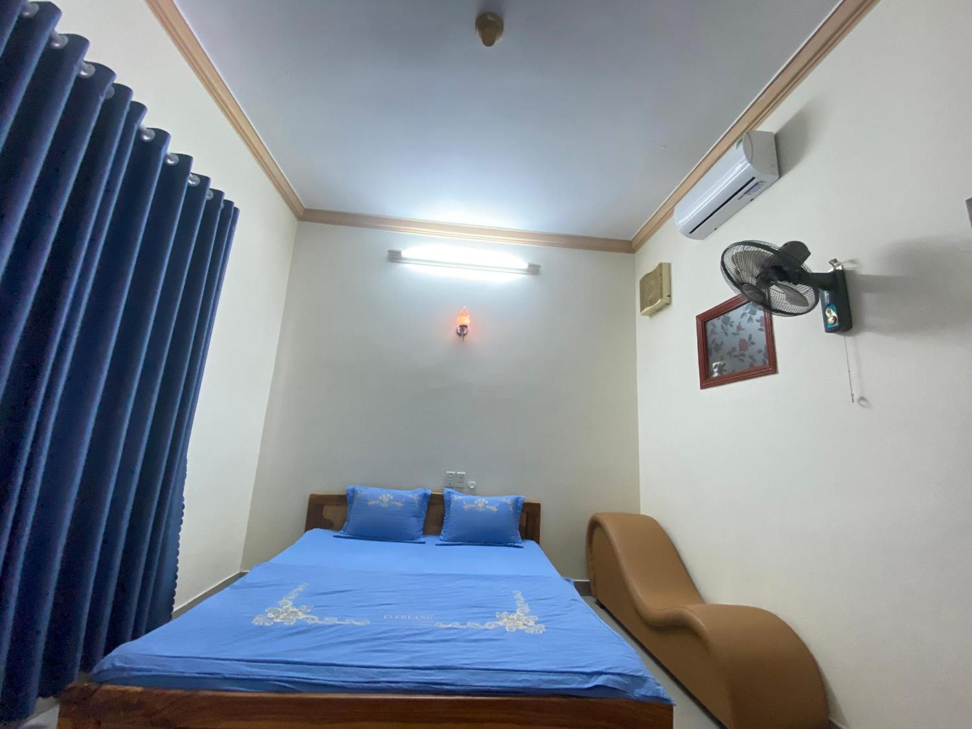 Hotel Khach San Ban Me Xanh Buon Ma Thuot Exterior foto
